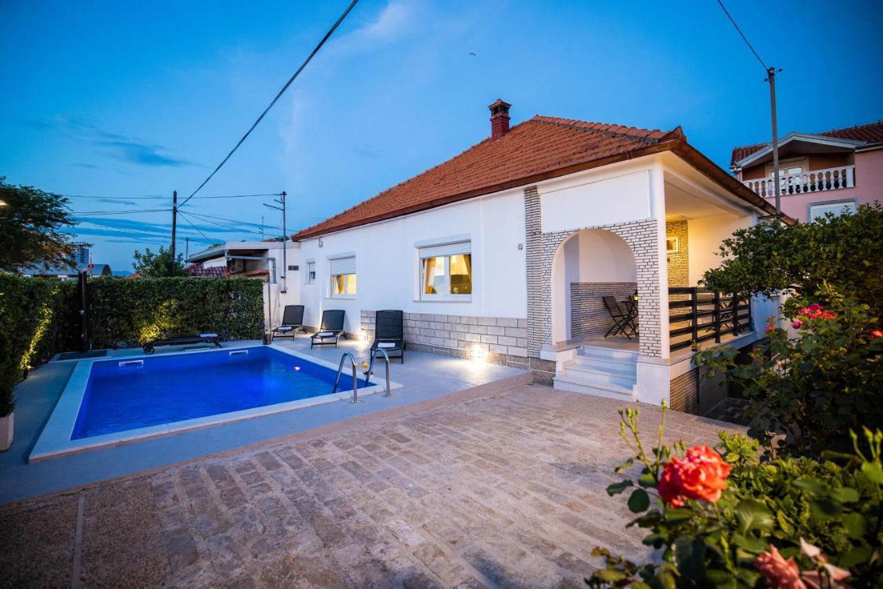 Villa Nila ซาดาร์ ภายนอก รูปภาพ